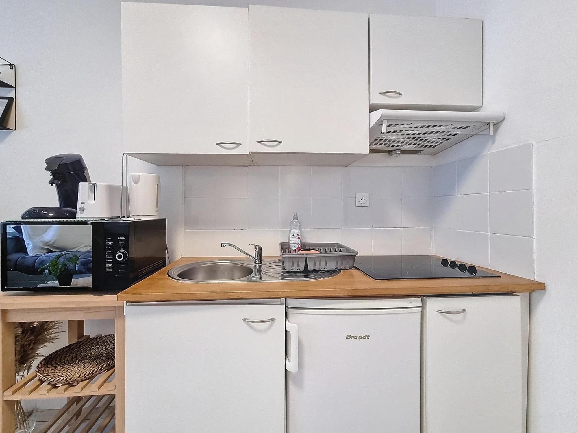 Budget Studio Proche Lac Севрие Экстерьер фото